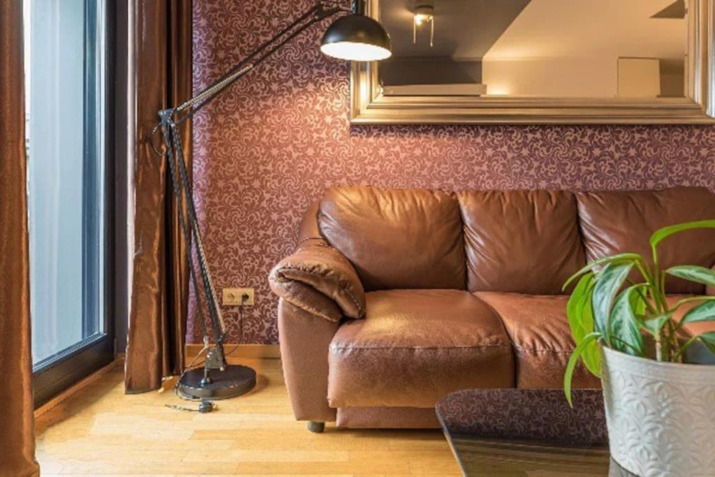 Uroczy Apartament - Angel City Krakow Bagian luar foto