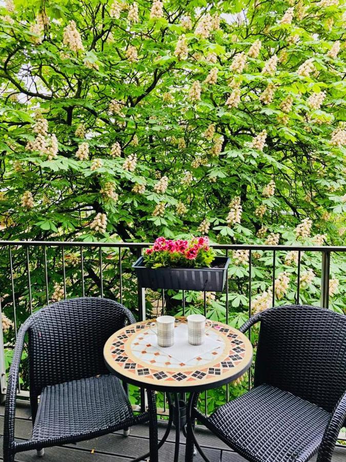 Uroczy Apartament - Angel City Krakow Bagian luar foto